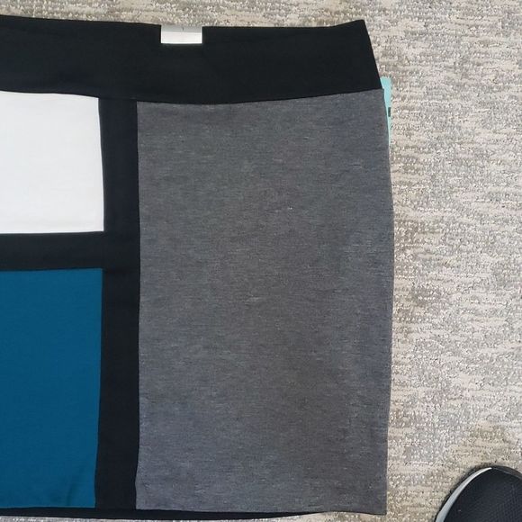 Maurices brand color block skirt - Picture 6 of 10